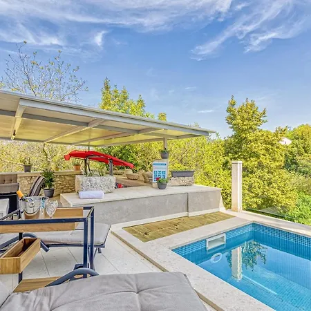 Holiday home House Lidia I Rina
